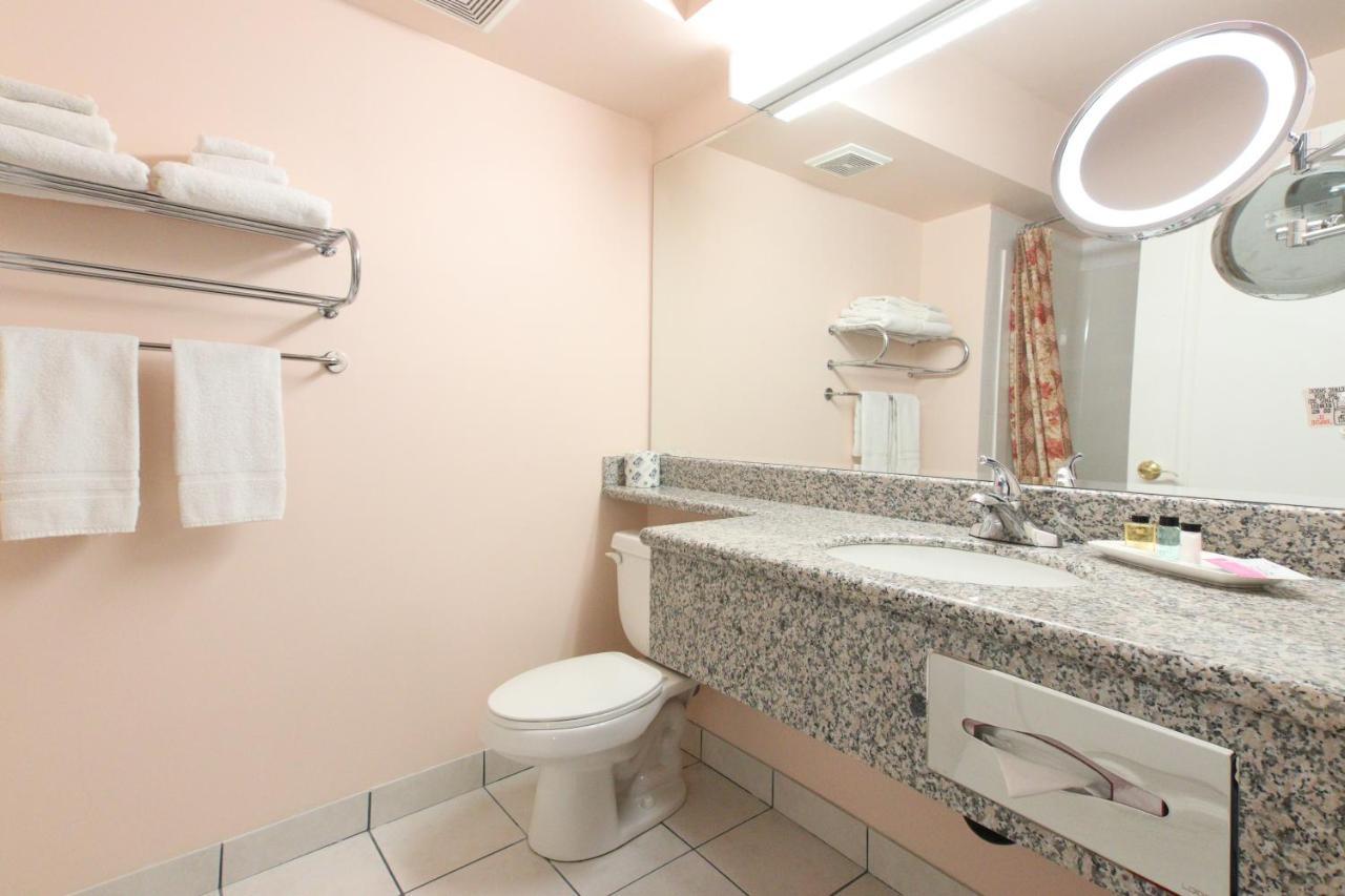 Crystal Star Inn Edmonton Airport With Free Shuttle To And From Airport Leduc Dış mekan fotoğraf