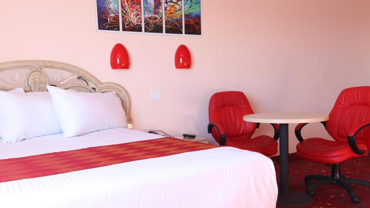 Crystal Star Inn Edmonton Airport With Free Shuttle To And From Airport Leduc Dış mekan fotoğraf